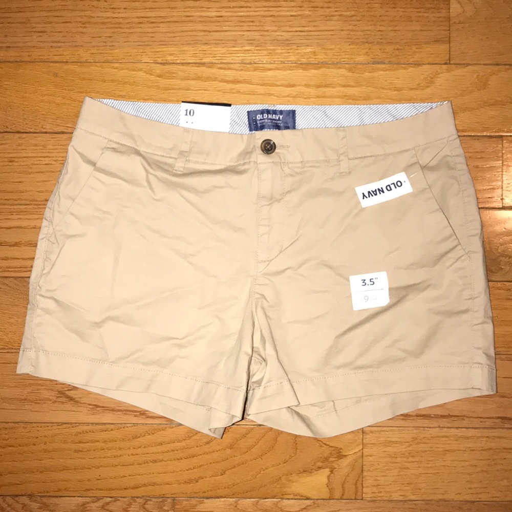 Khaki shorts
